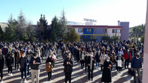 ALTINYILDIZ KOLEJİ FEN VE ANADOLU LİSESİNDE ONLİNE VELİ TOPLANTISI DÜZENLENDİ