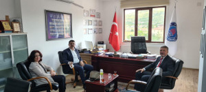 NEVŞEHİR CUMHURİYET BAŞSAVCISI ve EŞİNDEN ALTINYILDIZ’A VEDA