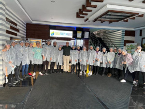 ALTINYILDIZ KOLEJİNDEN DOĞA TOHUMCULUK TESİSLERİNE EĞİTİM GEZİSİ