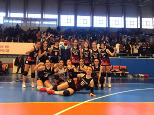 LİSELERDE ALTINYILDIZ RÜZGÂRI