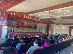 ALTINYILDIZDA 1-2-3-5 VE 8. SINIFLARIMIZIN SENE BAŞI I. VELİ TOPLANTILARI YAPILDI