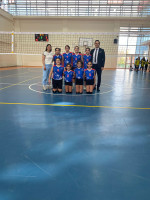 KÜÇÜK KIZ VOLEYBOL TAKIMIMIZ GRUP BİRİNCİSİ