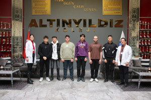 ALTINYILDIZ KOLEJİ ANADOLU LİSESİ  DİL BÖLÜMÜ ÖĞRENCİLERİNDEN TÜRKİYE DERECESİ