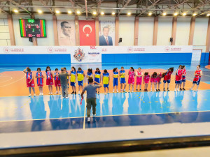 BASKETBOL DA ALTINYILDIZ RÜZGARI DEVAM EDİYOR