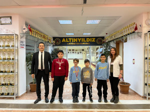 ALTINYILDIZ İLKÖĞRETİM KURUMU SATRANÇTA ZİRVEDE