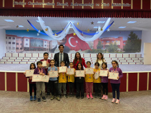 ALTINYILDIZ İLKÖĞRETİM KURUMU’NDA BAŞARI VE GURUR DOLU ÖDÜL TÖRENİ