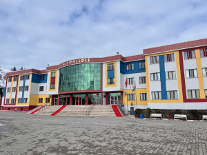 ALTINYILDIZ İLKÖĞRETİM KURUMU 2025 LGS  TÜRKİYE BİRİNCİLİĞİNE GÖZ KIRPIYOR