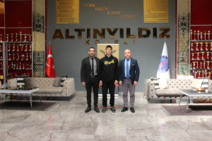 ALTINYILDIZ KOLEJİ FEN LİSESİ ÖĞRENCİSİ  TEKNOFEST 2025 KKTC TURİZM TEKNOLOJİLERİ FİNALLERİNDE