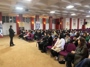 ALTINYILDIZ İLKÖĞRETİM KURUMUNDA LGS’YE 2 AY KALA MOTİVASYON BULUŞMASI GERÇEKLEŞTİRİLDİ
