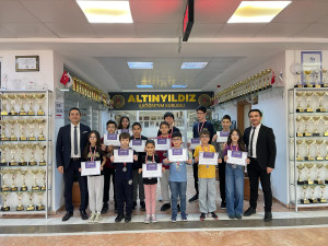 ZEKA ŞAMPİYONASINDA BİRİNCİ YİNE ALTINYILDIZ