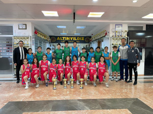 BASKETBOLUN KALBİ ALTINYILDIZDA ATIYOR
