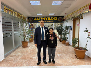 ALTINYILDIZ İLKÖĞRETİM KURUMUNDAN GÜREŞTE BÜYÜK BAŞARI!