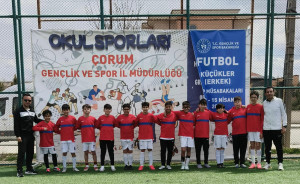 ALTINYILDIZ İLKÖĞRETİM KURUMU FUTBOL TAKIMI TÜRKİYE FİNALLERİNE GALİBİYETLE BAŞLADI