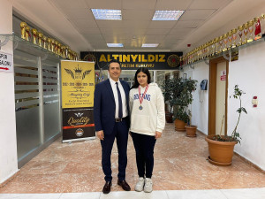 ALTINYILDIZ İLKÖĞRETİM KURUMUNDAN BÜYÜK BAŞARI: TÜRKİYE İKİNCİLİĞİ