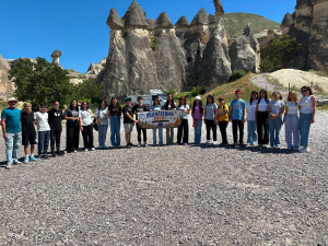 ALTINYILDIZLI 7. SINIF ÖĞRENCİLERİNDEN PAŞABAĞLARINDA İNGİLİZCE ORYANTİRİNG ETKİNLİĞİ