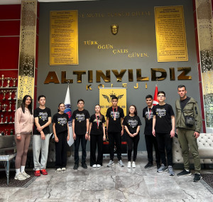 MASA TENİSİ TURNUVASINDA  EN FAZLA DERECE ALTINYILDIZ KOLEJİNDEN