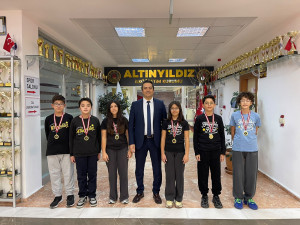 ALTINYILDIZLI SPORCULAR MASA TENİSİNDE İL DERECELERİNE DAMGA VURDU!